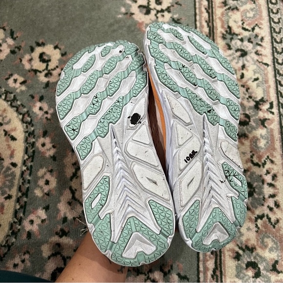 HOKA Clifton 8 Women's Orange Running Shoe Sneakers Z5752 Size 9B - Picture 6 of 11